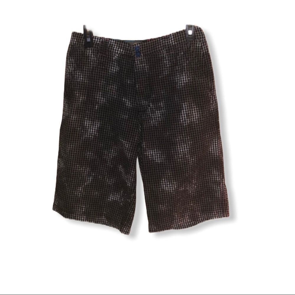 Aknowledge‎ Shorts - Picture 10 of 10